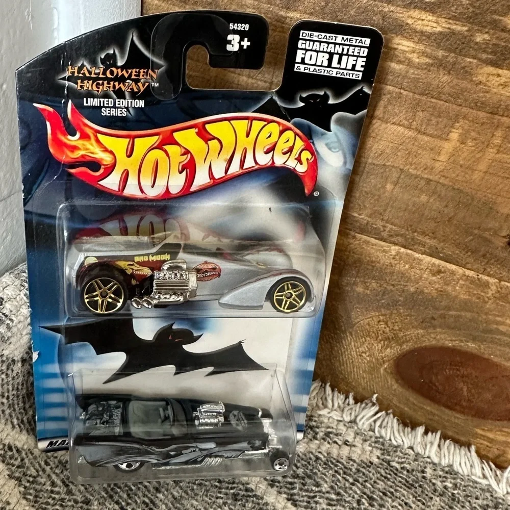 Hot Wheels y2k hot